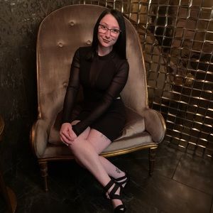 Meet your Posher, Paige